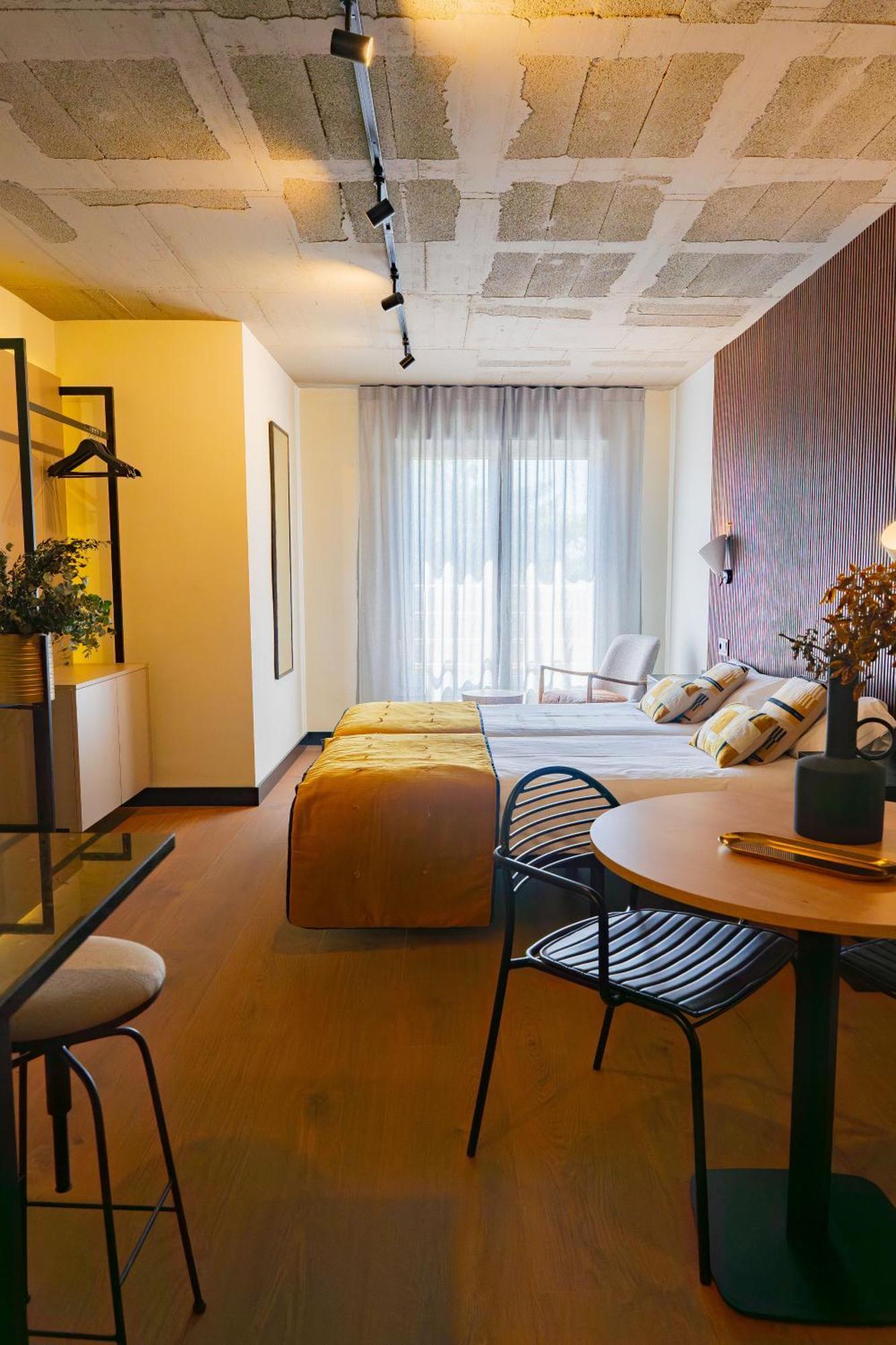 Bubu By Charming * Malaga
